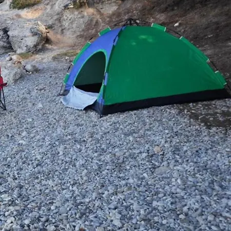 Night Beacon 캠프장 *